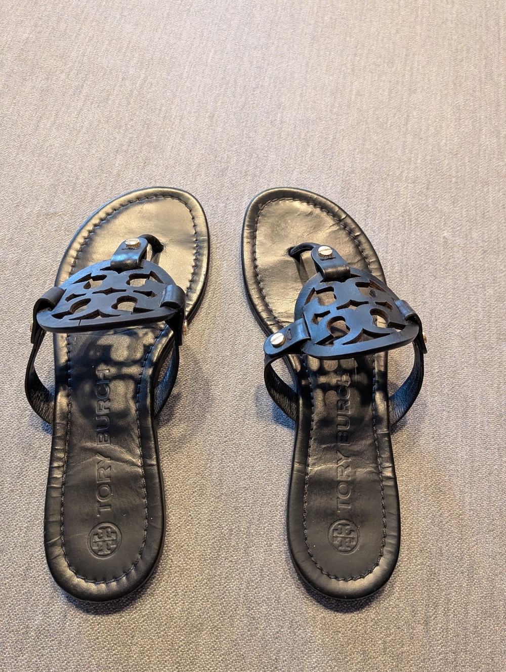 Tory Burch Miller Perfect Black Womens Sandal Leather Thong Size 6 1/2 M